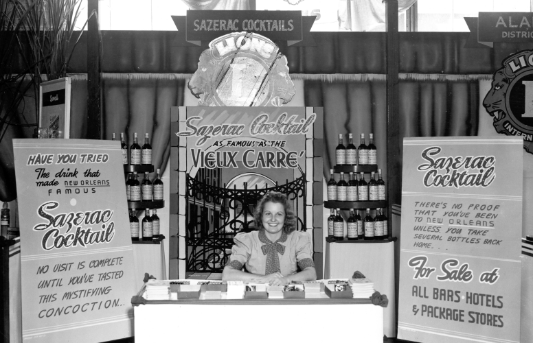 Black and white advertisement from 1940 for Sazerac Cocktail